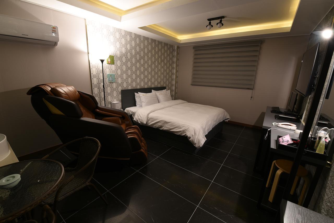 Jecheon Q Motel 外观 照片